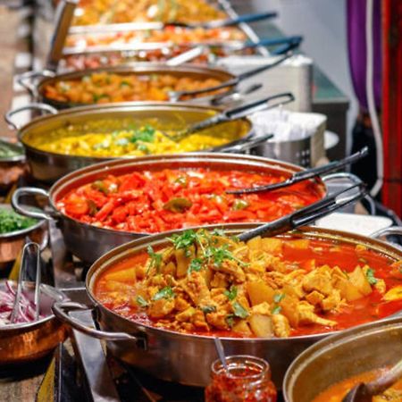 Fabhotel Vat - Meera Bagh 델리 외부 사진