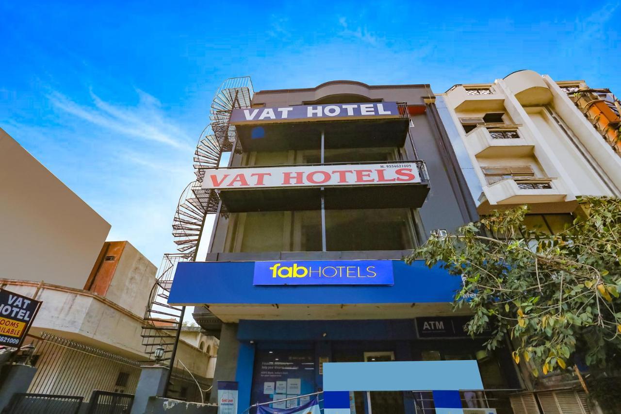 Fabhotel Vat - Meera Bagh 델리 외부 사진
