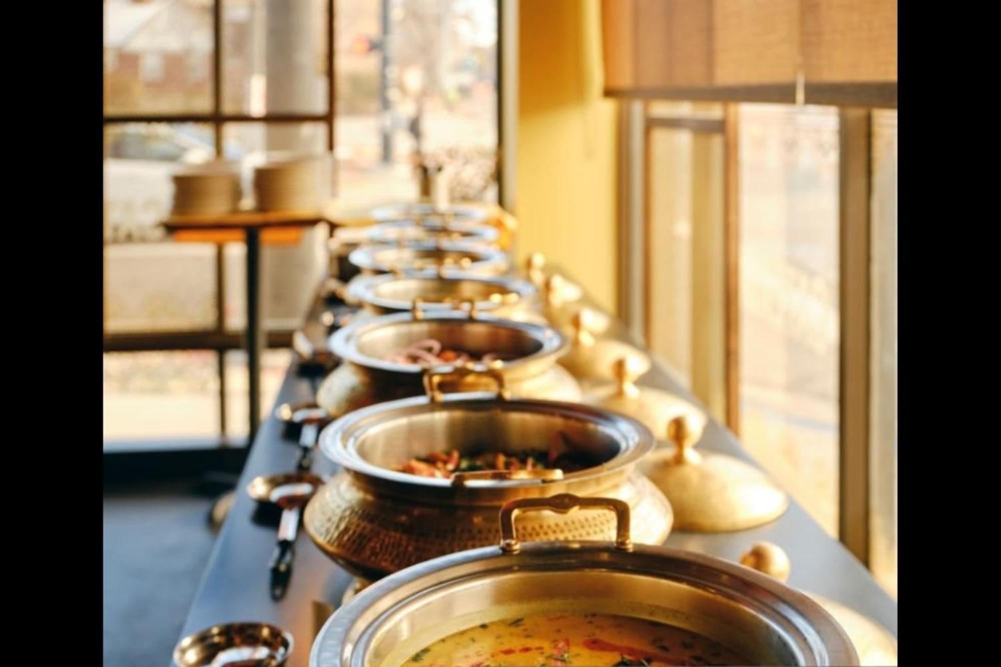 Fabhotel Vat - Meera Bagh 델리 외부 사진